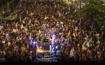 Thousands protest the Israeli government's decision to expand the Gaza conflict in Tel Aviv