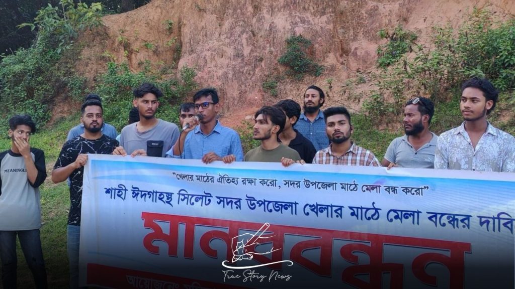 Human chain formed to protect Shahi Eidgah grounds; Sohel Chowdhury beaten up